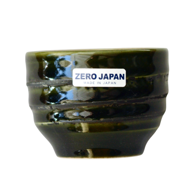 Fronte Tazza piccola in ceramica originale Zero Japan