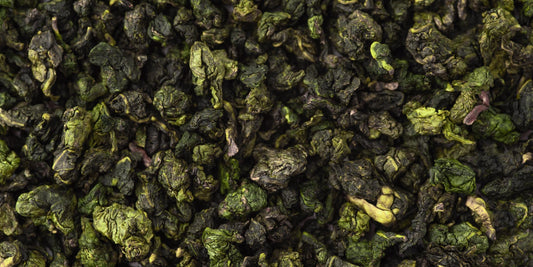 Il tè Oolong: l’arte della trasformazione in una tazza